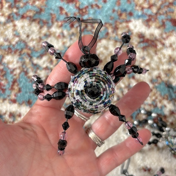 🆕🕷️5 ANTHROPOLOGIE Beaded Spider Ornaments🕷️ - Picture 4 of 11